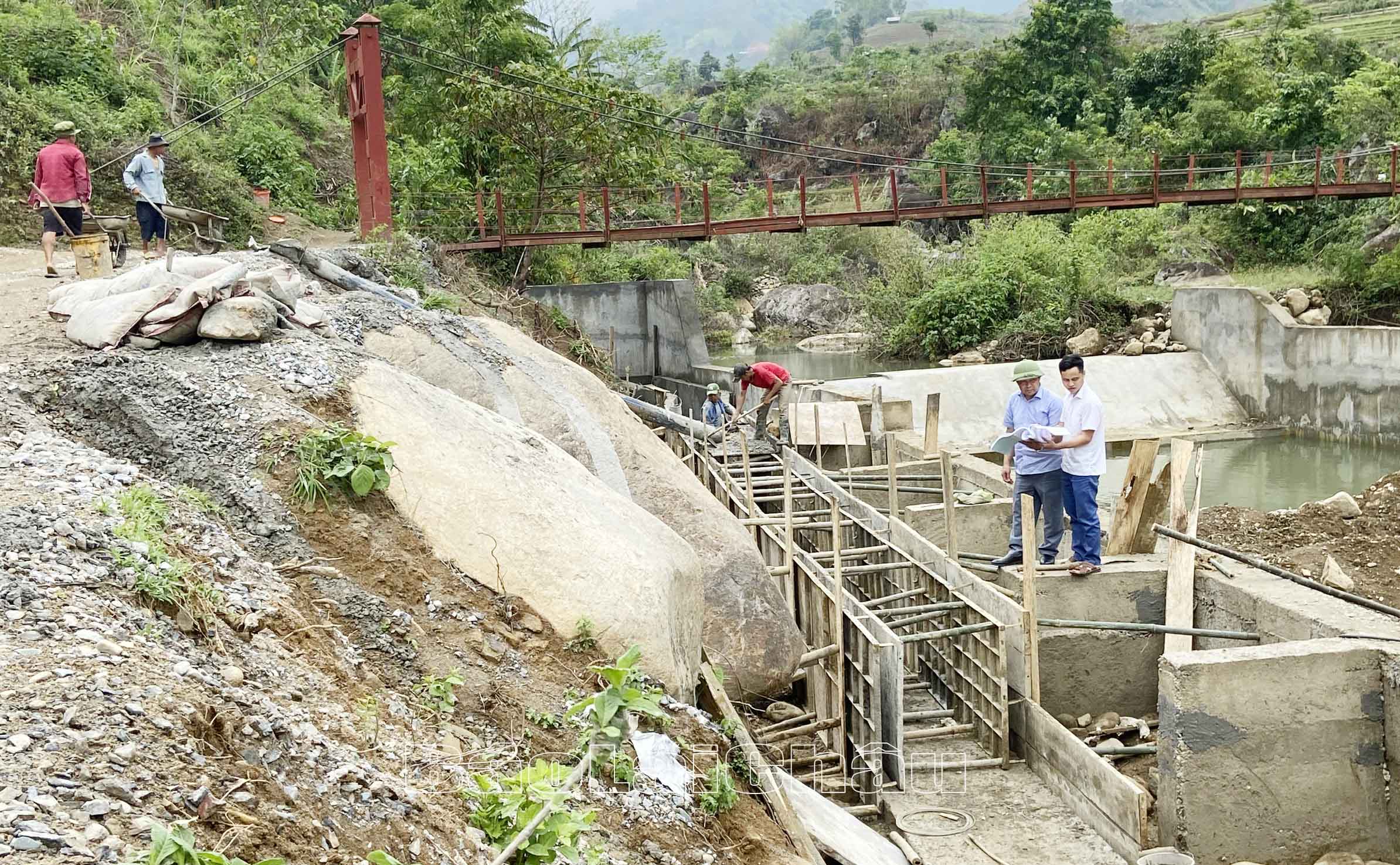 Công ty TNHH một thành viên Vân Dũng thi công Công trình sửa chữa, nâng cấp cụm thủy lợi xã Nậm Xe vượt tiến độ 2 tháng so với kế hoạch. 